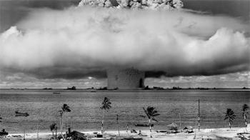 Драма ідей: Історія атомної бомби